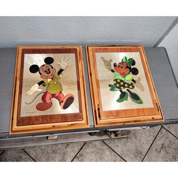Vintage Walt Disney Mickey and Minnie Mouse plaques Gold On Wood Fast Shipping - Picture 5 of 16